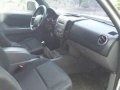 Ford Ranger Wildtrak - 2010 Manual-5