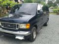 2003 Ford E-150-0