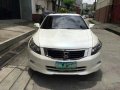 Honda Accord 2008 sedan white for sale -3