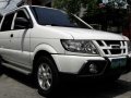 2013 model isuzu crosswind xt manual turbo diesel all power 460k-5