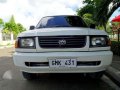 Toyota Revo DLX 2002 MT White For Sale-7