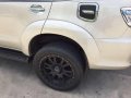 2013 Toyota fortuner g manual d4d-7