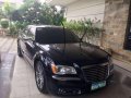 2013 Chrysler 300c V6 AT Black For Sale-1