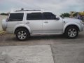 Ford Everest 2.5 2011 AT Silver For Sale-1