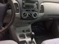 toyota innova sports runner diesel automatic 2010-3