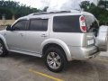 Ford Everest 2.5 2011 AT Silver For Sale-3