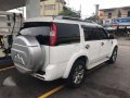 2011 Ford Everest Limited 4x2 AT White -2