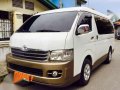 Toyota Hiace Super Grandia 2010 White AT -0