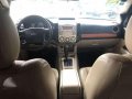 2011 Ford Everest Limited 4x2 AT White -6