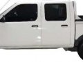 2013 Nissan Frontier MT White For Sale-2