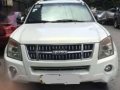 2010 Isuzu Alterra 3.0 iTEQ 4x2 MT White-2