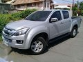 2015 Isuzu D-MAX Cash or FINANCING! manual diesel 4x2 DMAX LS-2