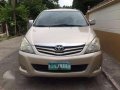 Toyoya innova e-0