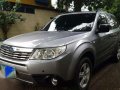 Subaru Forester 2.0X 2010 Silver AT For Sale-1