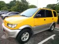Isuzu Crosswind XUV MT Yellow 2004 -0