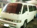 Nissan Urvan Shuttle-3