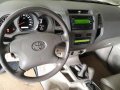 Toyota Fortuner V 3.0 2008 4x4 AT Beige -5