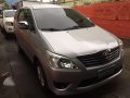 toyota innova 2012-0