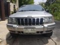 Cherokee Jeep Laredo 4x4 AT 2002 Silver -4