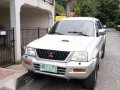 2004 Mitsubishi STRADA endeavor 4x4 pick up 04-1