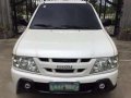 Isuzu Crosswind Xt 2005 MT adventure sportivo 2006 revo innova-0