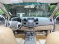Toyota Fortuner 2013 2.5G AT Pearl White-1