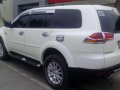 Mitsubishi Montero SE 4x4 2011 model-3