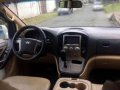 2014 Hyundai Starex CRDi VGT AT White -6