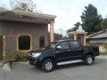 Toyota Hilux G MT 2009 4x2 Black For Sale-1