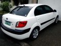 Kia Rio 2009 Manual-1