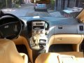 Hyundai Starex Gold 2011 AT Black For Sale-3