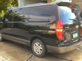 Hyundai Starex Gold 2011 AT Black For Sale-7