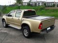 Isuzu Dmax Ls 3.0 2007 MT Golden For Sale-2