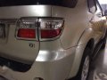 Toyota Fortuner 2009 G AT Beige For Sale-4