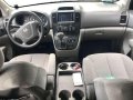 Kia Carnival EX LWB CRDi AT 2010 Silver -4