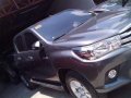 Hilux G 4X4 Gray Manual Toyota very fresh for sale -0
