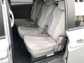 Kia Carnival EX LWB CRDi AT 2010 Silver -7