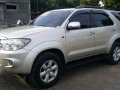Toyota Fortuner G 2009 Silver AT For Sale-0