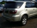 Toyota Fortuner G 2009 Silver AT For Sale-10