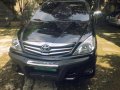 Toyota Innova 2011 Black van for sale -8