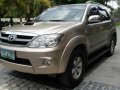 Toyota Fortuner V 4x4 matic diesel like montero adventure innova suv-2