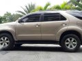 Toyota Fortuner V 4x4 matic diesel like montero adventure innova suv-8