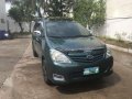 2010 Toyota Innova E MT fully loaded first owner-11