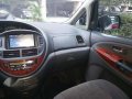 2004 Toyota Previa-8