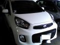 Kia Picanto 2016 White for sale-0