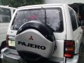 Mitsubishi Pajero 2003 4x4 AT White For Sale-0
