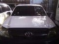 Toyota Hilux 2008 J MT White For Sale-0