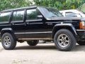 Jeep Cherokee 1993 4x4 4.0 MT Black For Sale-1