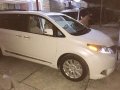 New 2017 Toyota Sienna Limited AT White -3
