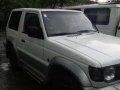 Mitsubishi Pajero 2003 4x4 AT White For Sale-1